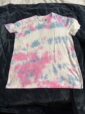 Woman Tie-Dye Short Sleeve Tee - Pink & Blue